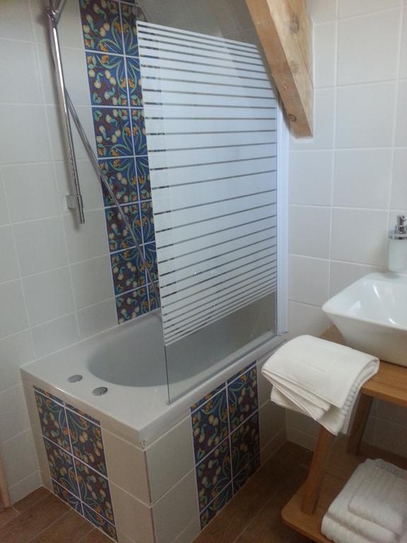 Bed and breakfast - Le Clos Aux Masques Saint-Pierre-Azif
